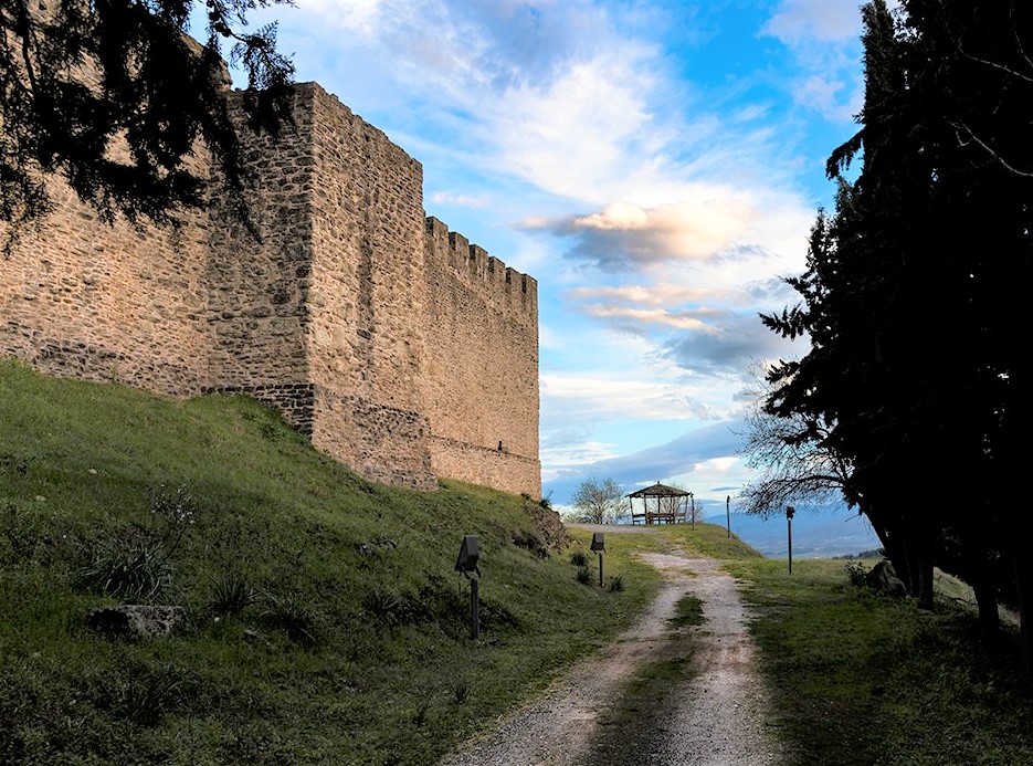 Δημοπρατείται η βελτίωση του δρόμου προς Κάστρο Φαναρίου
